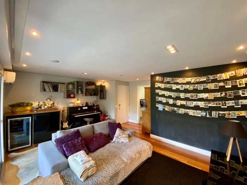 Foto 2 de Apartamento com 3 quartos para alugar, 111m2 em Brooklin Paulista, São Paulo - SP