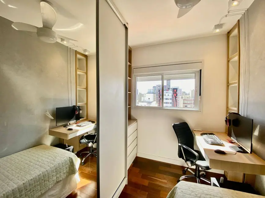 Foto 6 de Apartamento com 2 quartos à venda e para alugar, 64m2 em Vila Olímpia, São Paulo - SP