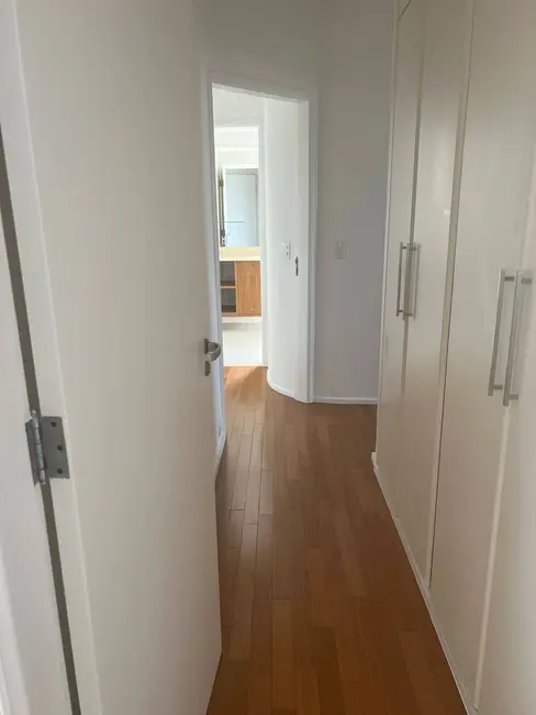 Apartamento com 2 quartos para alugar, 150m2 em Vila Nova Conceição, São Paulo - SP - imagem 8 Foto 8 de Apartamento com 2 quartos para alugar, 150m2 em Vila Nova Conceição, São Paulo - SP