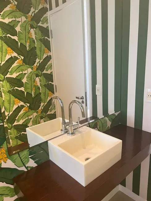 Apartamento com 2 quartos para alugar, 150m2 em Vila Nova Conceição, São Paulo - SP - imagem 9 Foto 9 de Apartamento com 2 quartos para alugar, 150m2 em Vila Nova Conceição, São Paulo - SP