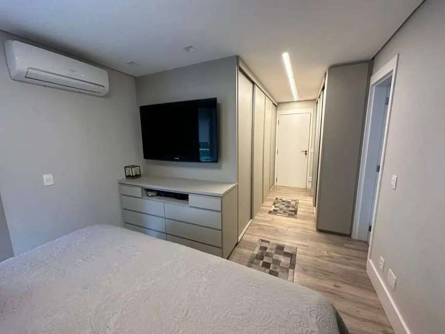 Apartamento com 4 quartos à venda, 189m2 em Chácara Santo Antônio (Zona Sul), São Paulo - SP - imagem 7 Foto 7 de Apartamento com 4 quartos à venda, 189m2 em Chácara Santo Antônio (Zona Sul), São Paulo - SP