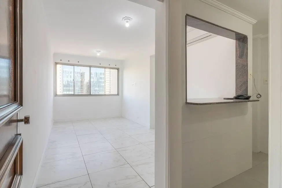 Foto 2 de Apartamento com 2 quartos à venda, 80m2 em Campo Belo, São Paulo - SP