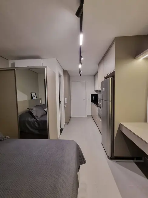 Foto 2 de Apartamento com 1 quarto à venda e para alugar, 24m2 em Campo Belo, São Paulo - SP