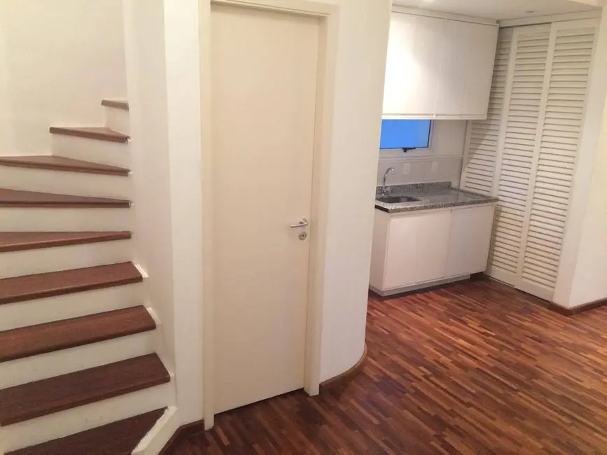 Foto 4 de Apartamento com 1 quarto para alugar, 45m2 em Vila Olímpia, São Paulo - SP
