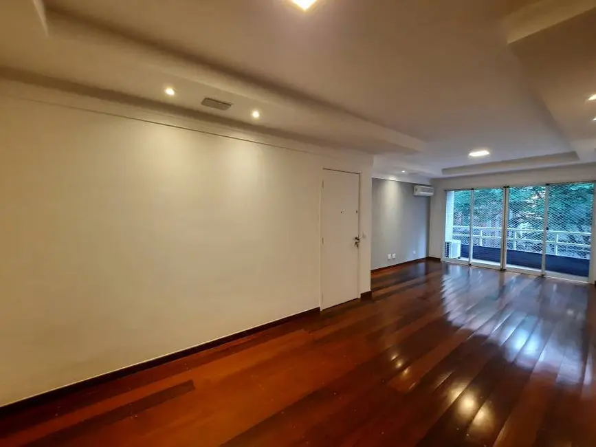 Foto 2 de Apartamento com 2 quartos para alugar, 118m2 em Itaim Bibi, São Paulo - SP