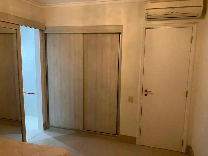 Apartamento com 3 quartos à venda, 150m2 em Moema, São Paulo - SP - imagem 7 Foto 7 de Apartamento com 3 quartos à venda, 150m2 em Moema, São Paulo - SP