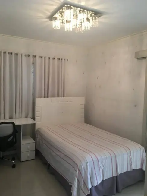 Apartamento com 3 quartos à venda, 150m2 em Moema, São Paulo - SP - imagem 8 Foto 8 de Apartamento com 3 quartos à venda, 150m2 em Moema, São Paulo - SP