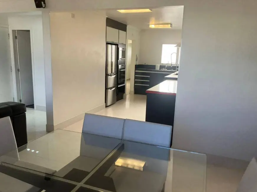 Apartamento com 3 quartos à venda, 150m2 em Moema, São Paulo - SP - imagem 4 Foto 4 de Apartamento com 3 quartos à venda, 150m2 em Moema, São Paulo - SP