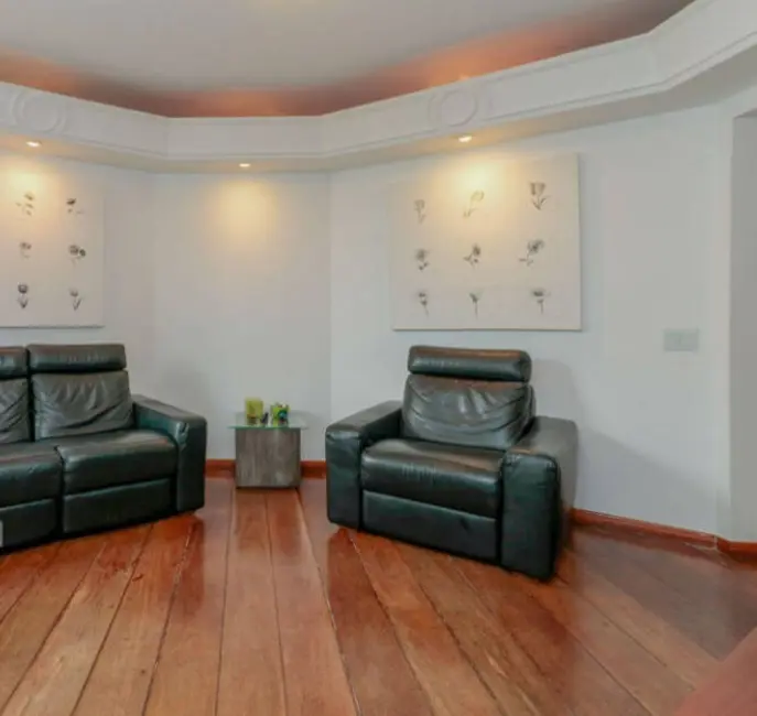 Apartamento com 3 quartos à venda, 200m2 em Moema, São Paulo - SP - imagem 4 Foto 4 de Apartamento com 3 quartos à venda, 200m2 em Moema, São Paulo - SP