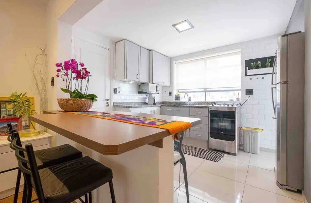 Foto 8 de Apartamento com 2 quartos para alugar, 90m2 em Pinheiros, São Paulo - SP