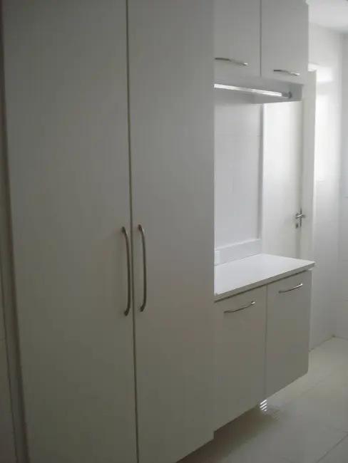 Foto 9 de Apartamento com 4 quartos à venda e para alugar, 222m2 em Campo Belo, São Paulo - SP