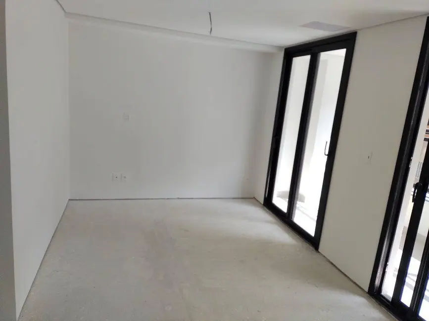 Apartamento com 1 quarto à venda e para alugar, 38m2 em Moema, São Paulo - SP - imagem 5 Foto 5 de Apartamento com 1 quarto à venda e para alugar, 38m2 em Moema, São Paulo - SP