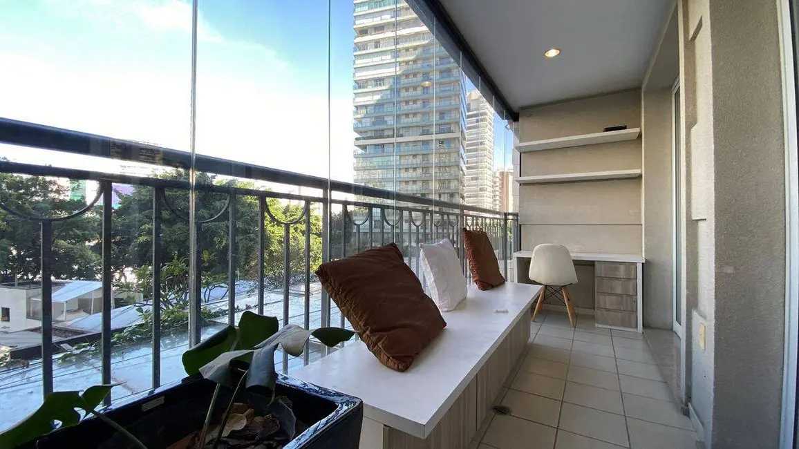 Foto 2 de Apartamento com 1 quarto para alugar, 48m2 em Vila Nova Conceição, São Paulo - SP