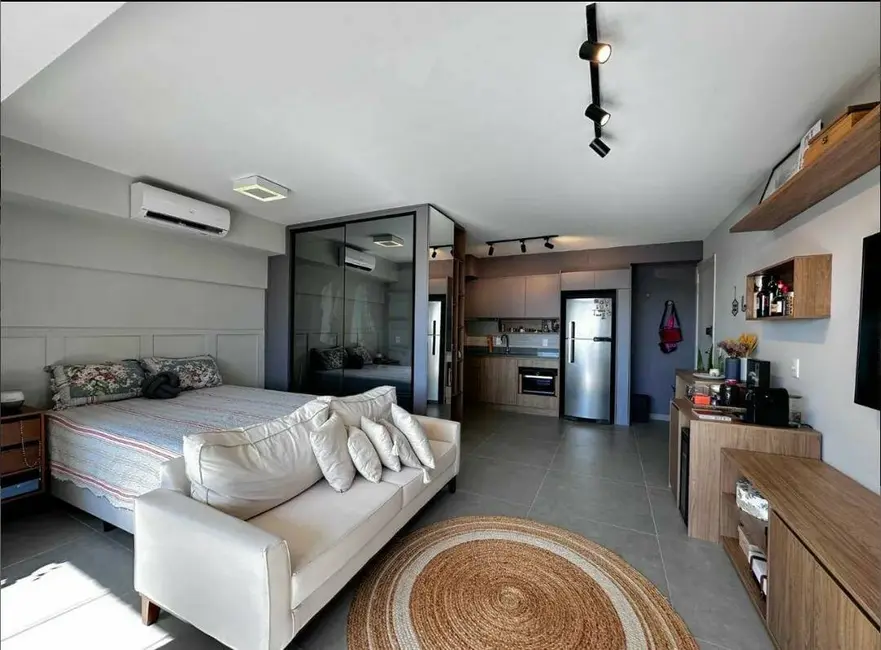 Foto 2 de Apartamento com 1 quarto à venda, 43m2 em Santo Amaro, São Paulo - SP