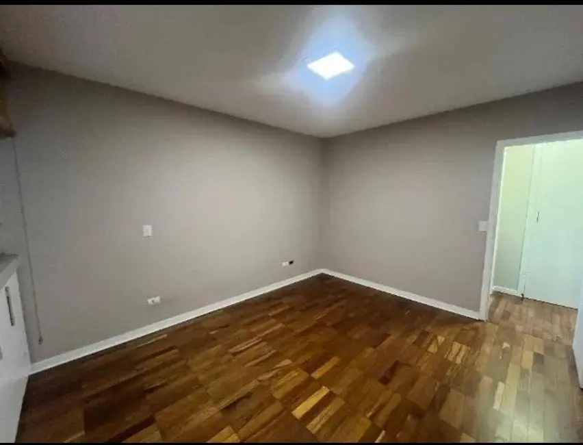 Apartamento com 2 quartos para alugar, 127m2 em Itaim Bibi, São Paulo - SP - imagem 5 Foto 5 de Apartamento com 2 quartos para alugar, 127m2 em Itaim Bibi, São Paulo - SP