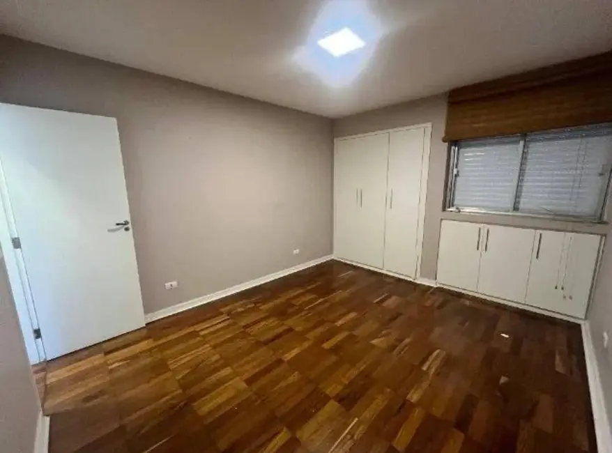 Foto 1 de Apartamento com 2 quartos para alugar, 127m2 em Itaim Bibi, São Paulo - SP