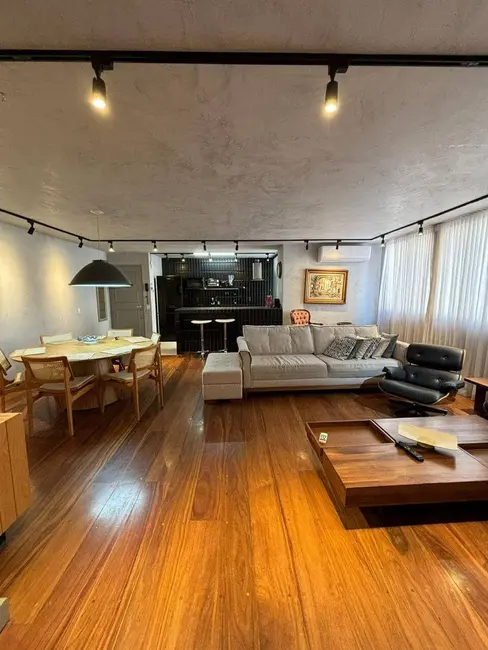Foto 9 de Apartamento com 3 quartos para alugar, 94m2 em Itaim Bibi, São Paulo - SP