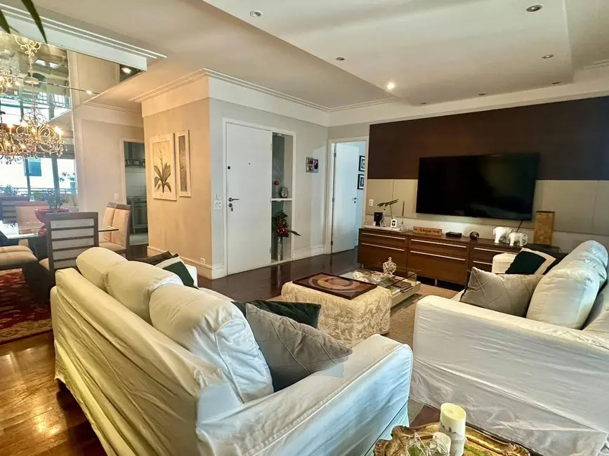 Foto 3 de Apartamento com 3 quartos para alugar, 157m2 em Moema, São Paulo - SP