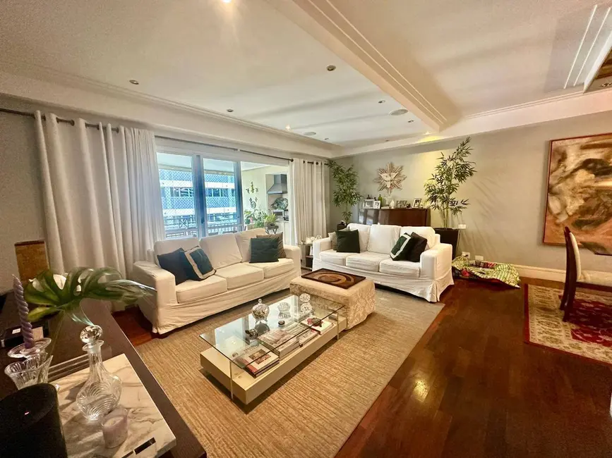 Foto 4 de Apartamento com 3 quartos para alugar, 157m2 em Moema, São Paulo - SP