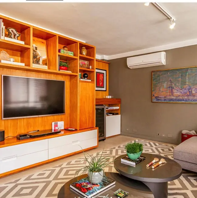 Apartamento com 3 quartos para alugar, 240m2 em Itaim Bibi, São Paulo - SP - imagem 3 Foto 3 de Apartamento com 3 quartos para alugar, 240m2 em Itaim Bibi, São Paulo - SP