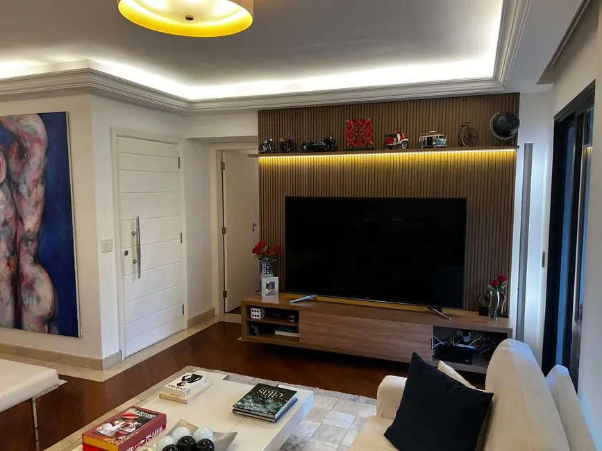 Apartamento com 3 quartos à venda e para alugar, 170m2 em Moema, São Paulo - SP - imagem 8 Foto 8 de Apartamento com 3 quartos à venda e para alugar, 170m2 em Moema, São Paulo - SP