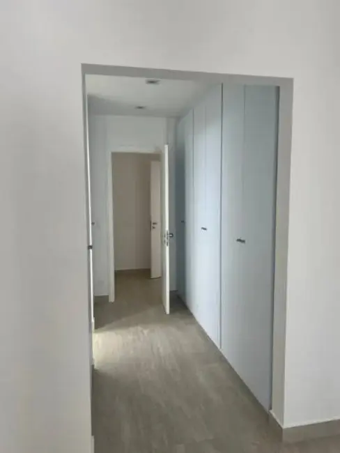 Apartamento com 2 quartos para alugar, 117m2 em Itaim Bibi, São Paulo - SP - imagem 9 Foto 9 de Apartamento com 2 quartos para alugar, 117m2 em Itaim Bibi, São Paulo - SP