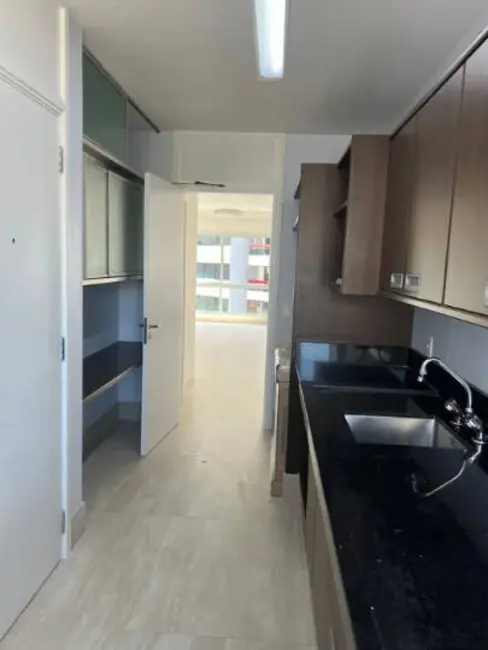 Apartamento com 2 quartos para alugar, 117m2 em Itaim Bibi, São Paulo - SP - imagem 6 Foto 6 de Apartamento com 2 quartos para alugar, 117m2 em Itaim Bibi, São Paulo - SP