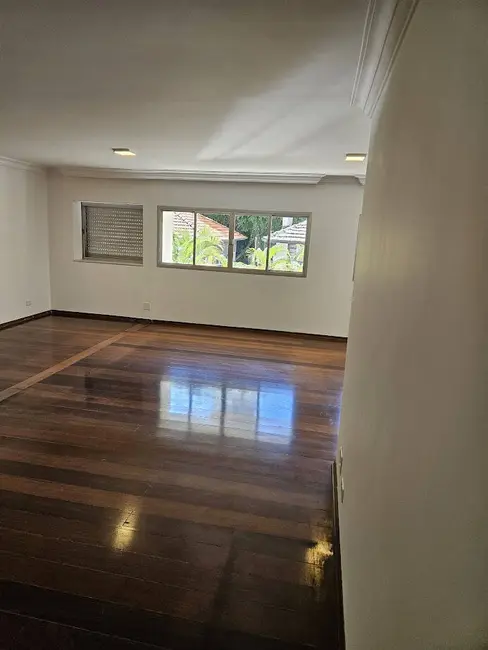 Foto 2 de Apartamento com 3 quartos para alugar, 175m2 em Jardim Paulista, São Paulo - SP