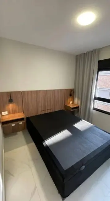 Foto 4 de Apartamento com 2 quartos para alugar, 38m2 em Moema, São Paulo - SP