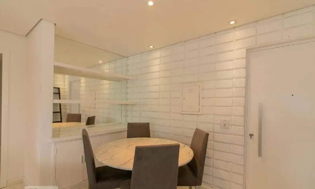 Apartamento com 3 quartos à venda, 85m2 em Moema, São Paulo - SP - imagem 4 Foto 4 de Apartamento com 3 quartos à venda, 85m2 em Moema, São Paulo - SP