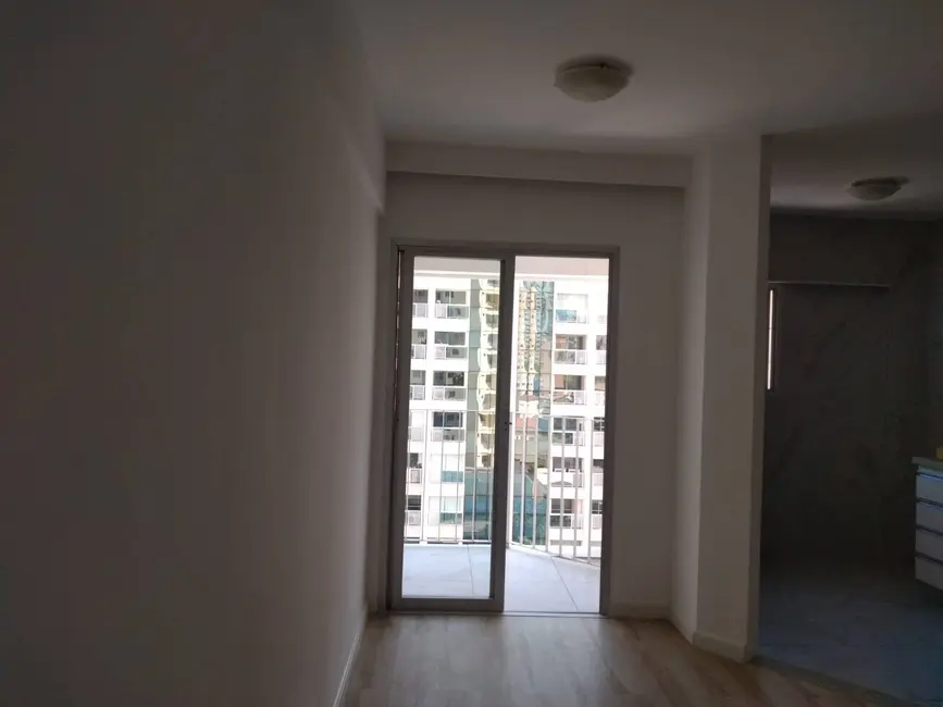 Foto 2 de Apartamento com 1 quarto para alugar, 33m2 em Moema, São Paulo - SP