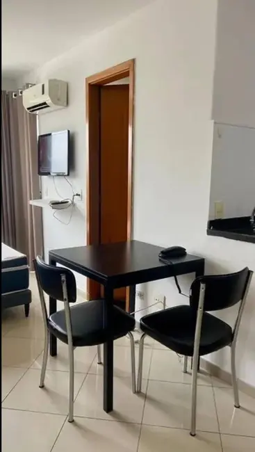 Foto 3 de Apartamento com 1 quarto para alugar, 30m2 em Campo Belo, São Paulo - SP