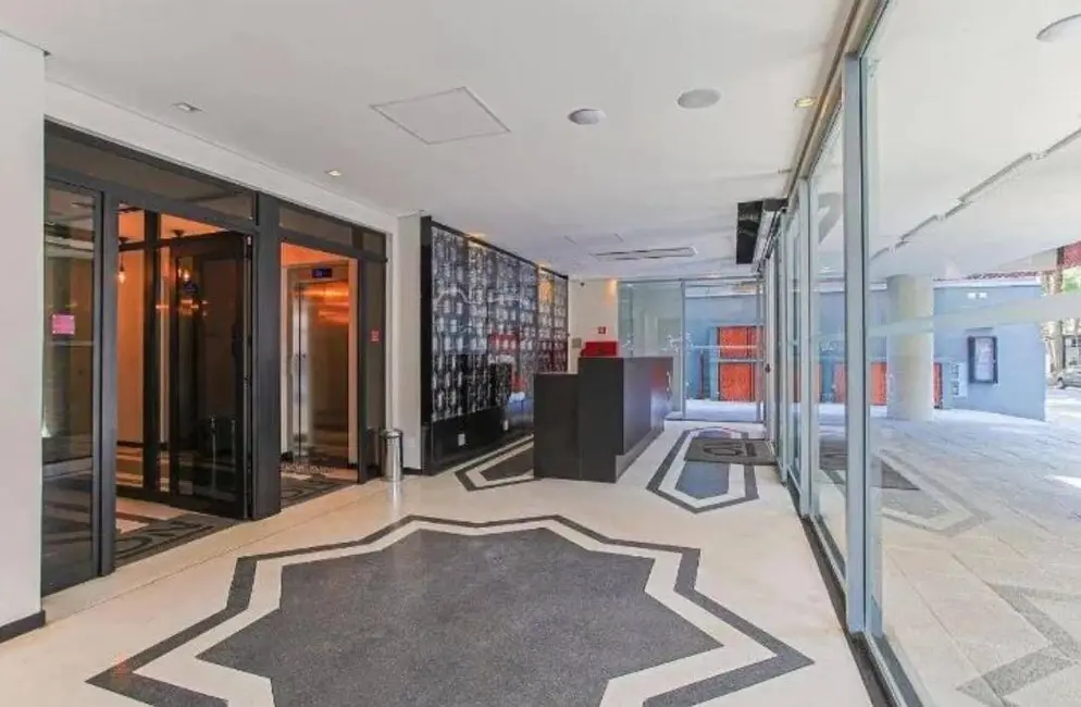 Foto 5 de Apartamento com 1 quarto para alugar, 26m2 em Moema, São Paulo - SP