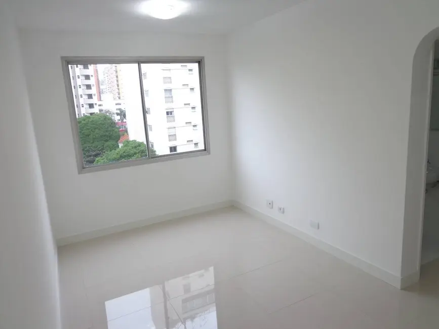 Foto 4 de Apartamento com 1 quarto para alugar, 42m2 em Moema, São Paulo - SP