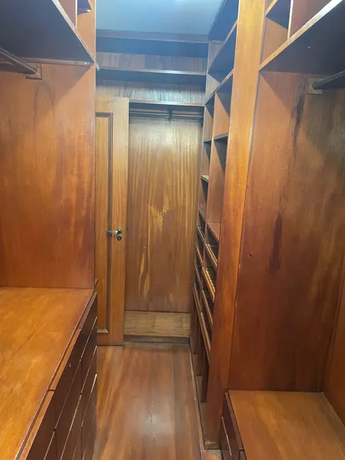 Foto 4 de Apartamento com 3 quartos à venda e para alugar, 221m2 em Moema, São Paulo - SP