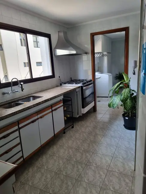 Foto 6 de Apartamento com 4 quartos à venda e para alugar, 181m2 em Campo Belo, São Paulo - SP