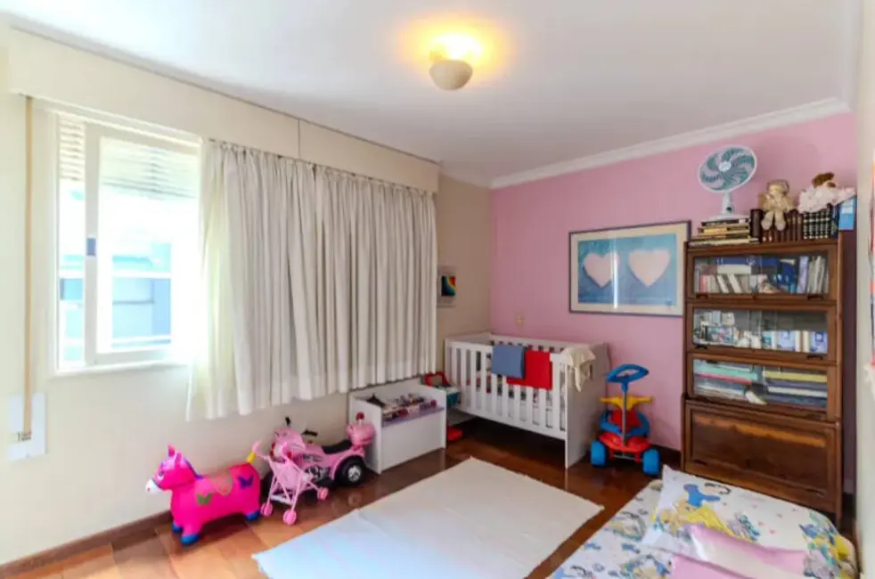 Apartamento com 4 quartos à venda, 321m2 em Higienópolis, São Paulo - SP - imagem 8 Foto 8 de Apartamento com 4 quartos à venda, 321m2 em Higienópolis, São Paulo - SP