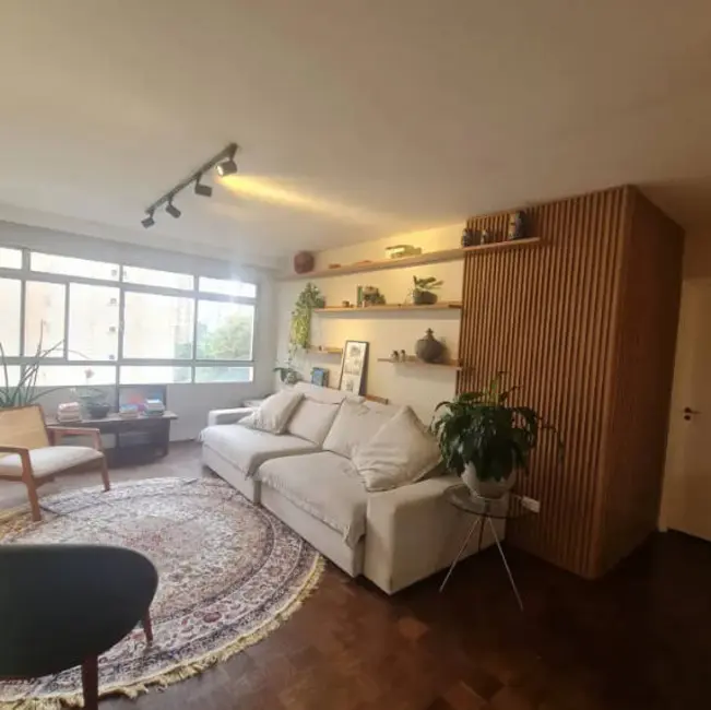 Apartamento com 3 quartos à venda, 125m2 em Moema, São Paulo - SP - imagem 1 Foto 1 de Apartamento com 3 quartos à venda, 125m2 em Moema, São Paulo - SP