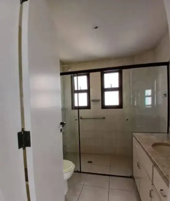 Apartamento com 3 quartos à venda, 177m2 em Moema, São Paulo - SP - imagem 8 Foto 8 de Apartamento com 3 quartos à venda, 177m2 em Moema, São Paulo - SP