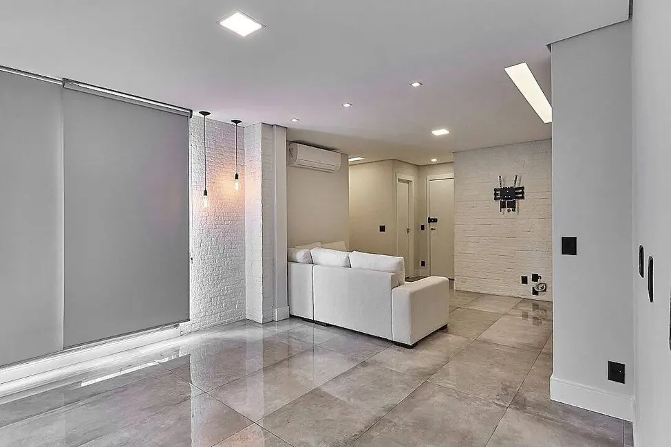 Foto 4 de Apartamento com 2 quartos para alugar, 81m2 em Vila Olímpia, São Paulo - SP