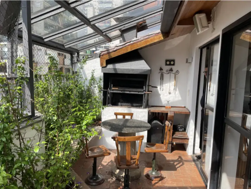 Foto 5 de Cobertura com 3 quartos para alugar, 200m2 em Vila Olímpia, São Paulo - SP