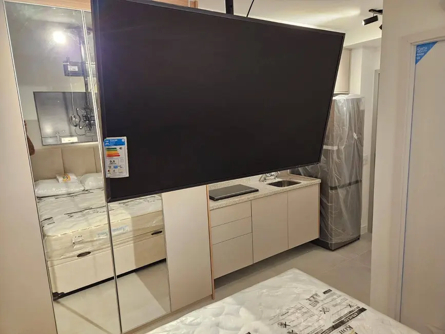 Foto 6 de Apartamento com 1 quarto para alugar, 25m2 em Pinheiros, São Paulo - SP