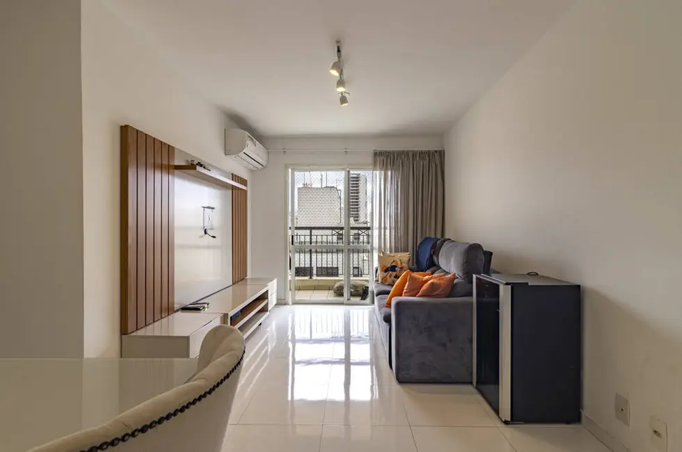 Foto 2 de Apartamento com 2 quartos para alugar, 74m2 em Brooklin Paulista, São Paulo - SP