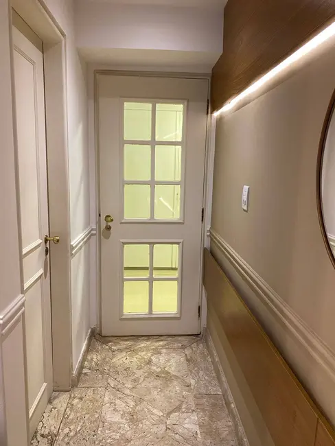 Foto 9 de Apartamento com 3 quartos para alugar, 156m2 em Cerqueira César, São Paulo - SP