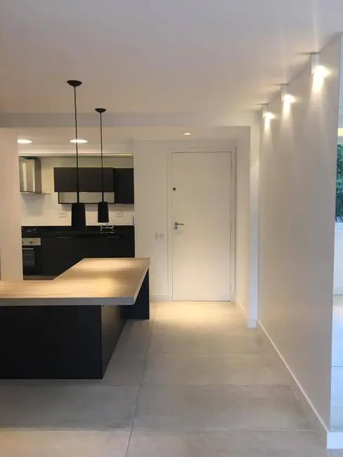 Foto 2 de Apartamento com 1 quarto para alugar, 90m2 em Itaim Bibi, São Paulo - SP