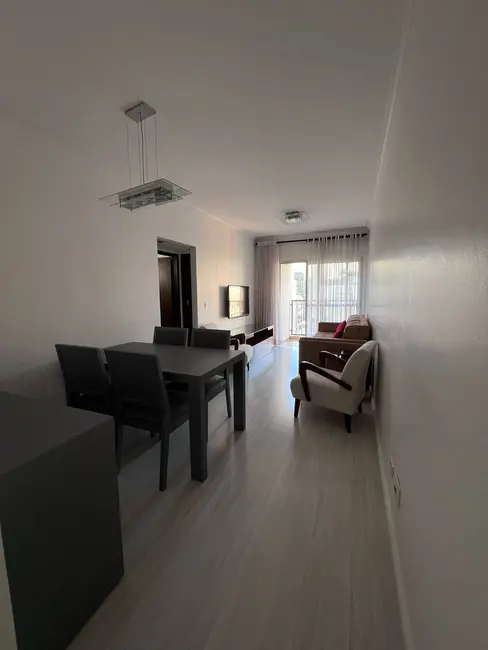 Foto 3 de Apartamento com 2 quartos para alugar, 63m2 em Vila Olímpia, São Paulo - SP