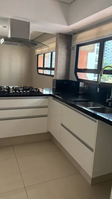 Foto 6 de Apartamento com 4 quartos à venda, 180m2 em Moema, São Paulo - SP