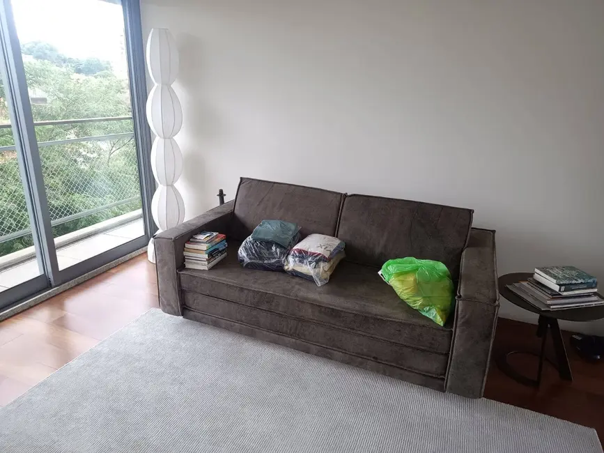 Foto 3 de Apartamento com 2 quartos para alugar, 132m2 em Vila Madalena, São Paulo - SP