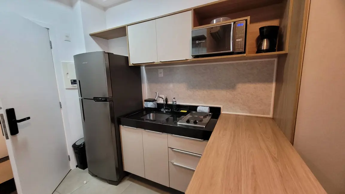Foto 2 de Apartamento com 1 quarto à venda, 17m2 em Liberdade, São Paulo - SP