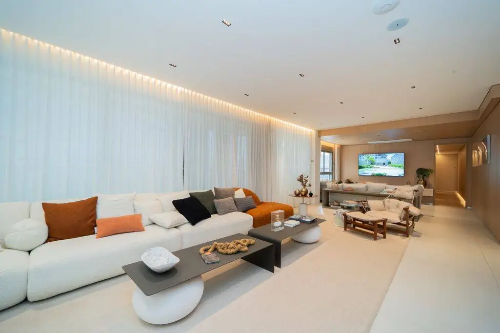 Apartamento com 3 quartos à venda, 261m2 em Brooklin Paulista, São Paulo - SP - imagem 2 Foto 2 de Apartamento com 3 quartos à venda, 261m2 em Brooklin Paulista, São Paulo - SP
